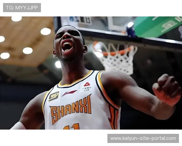 山西防守篮板拼抢积极 但防守位置感仍需加强 山西防守篮板拼抢积极 但防守位置感仍需加强