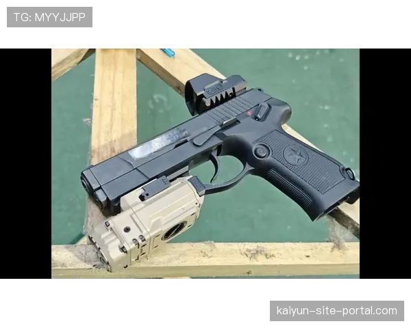 武汉三镇卡迪斯190cm支点作用 高中锋战术丰富进攻维度